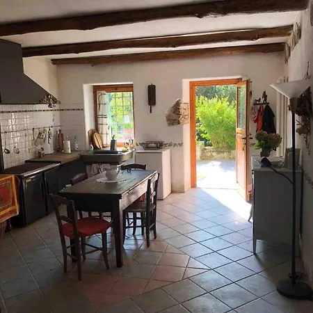 Mombracco Retreat Pietra & Boschi Saluzzo 度假居
